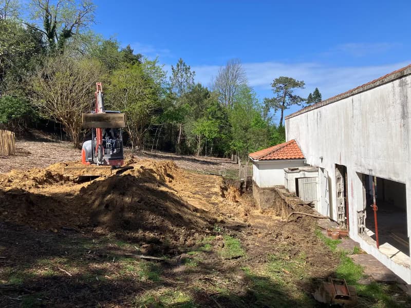 Travaux de terrassement sur terrain